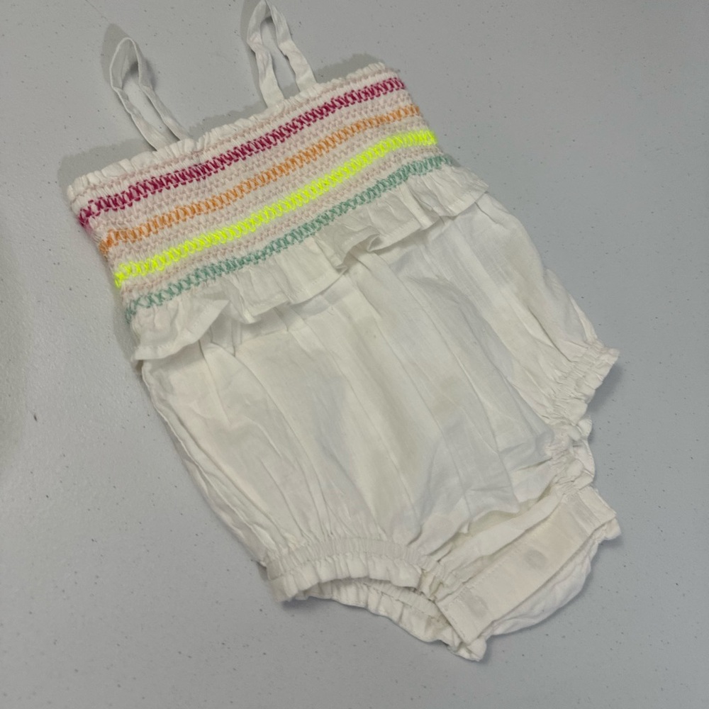 BABY GAP ROMPER